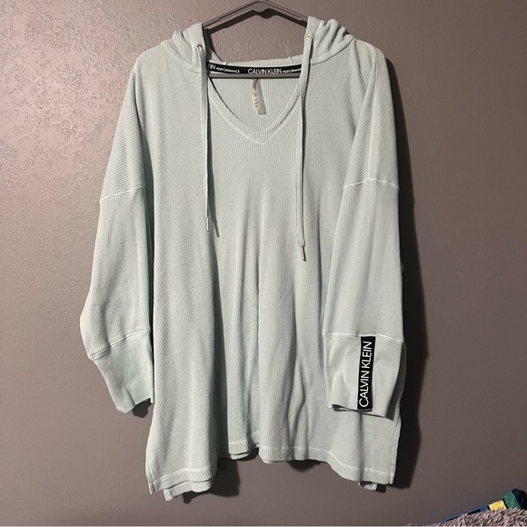 Calvin Klein performance long sleeve - Picture 1 of 3